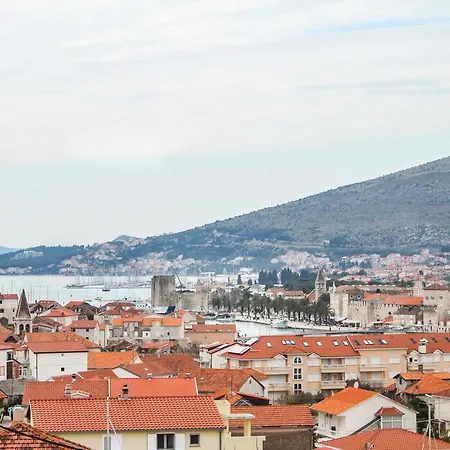 Apartamento Cvita Trogir